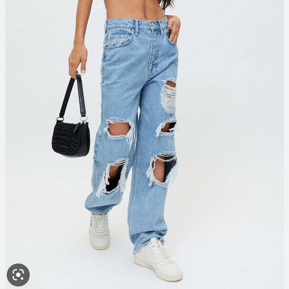 BDG Denim - BDG High Rise Baggy Distressed Size 31